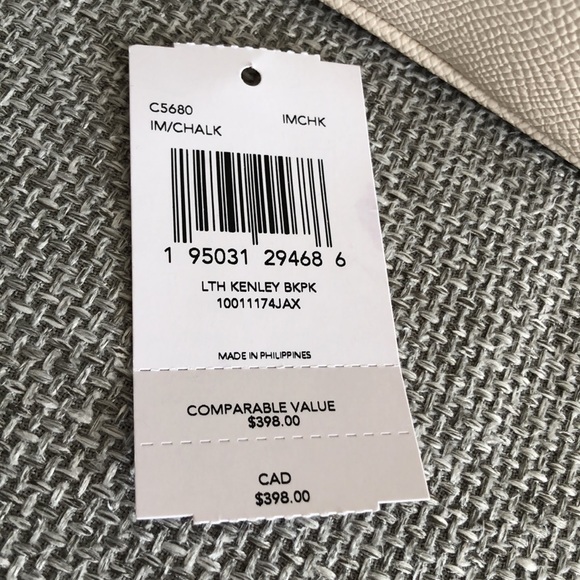 *SOLD*Authentic Coach bagpack - Picture 4 of 4